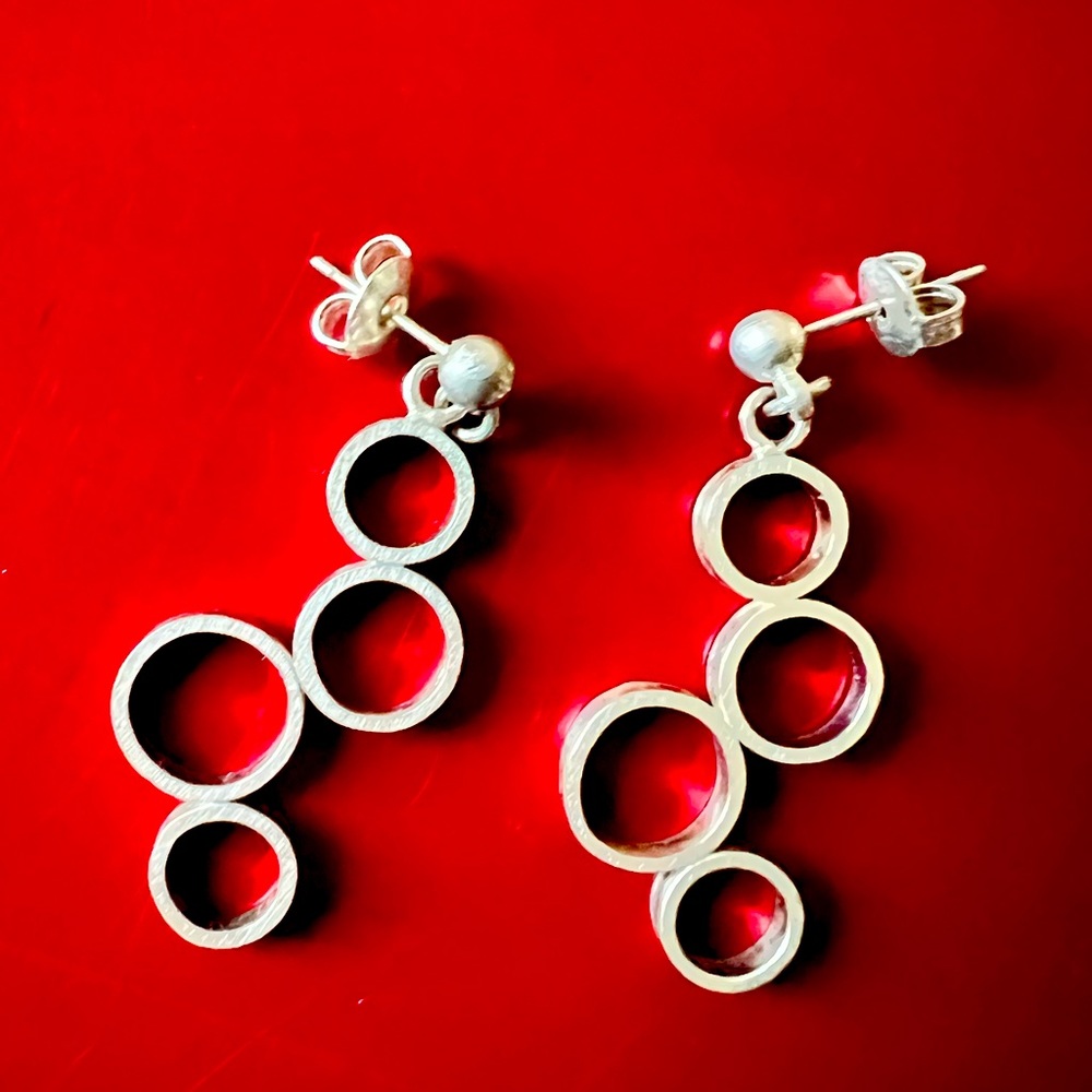 9.25 Silver earrings